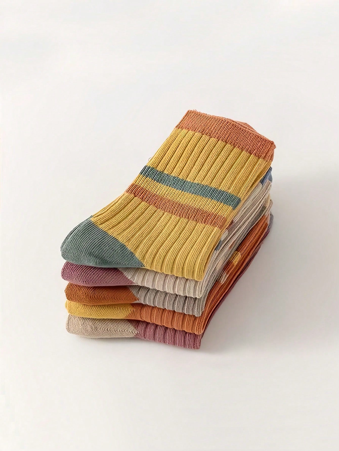 5 Pairs Of Women's Mid Tube Sweat Wicking And Breathable Autumn And Winter Colorful Striped Fashionable Casual Long Socks, Color Blocked Candy Colored Women's Socks Multicolor