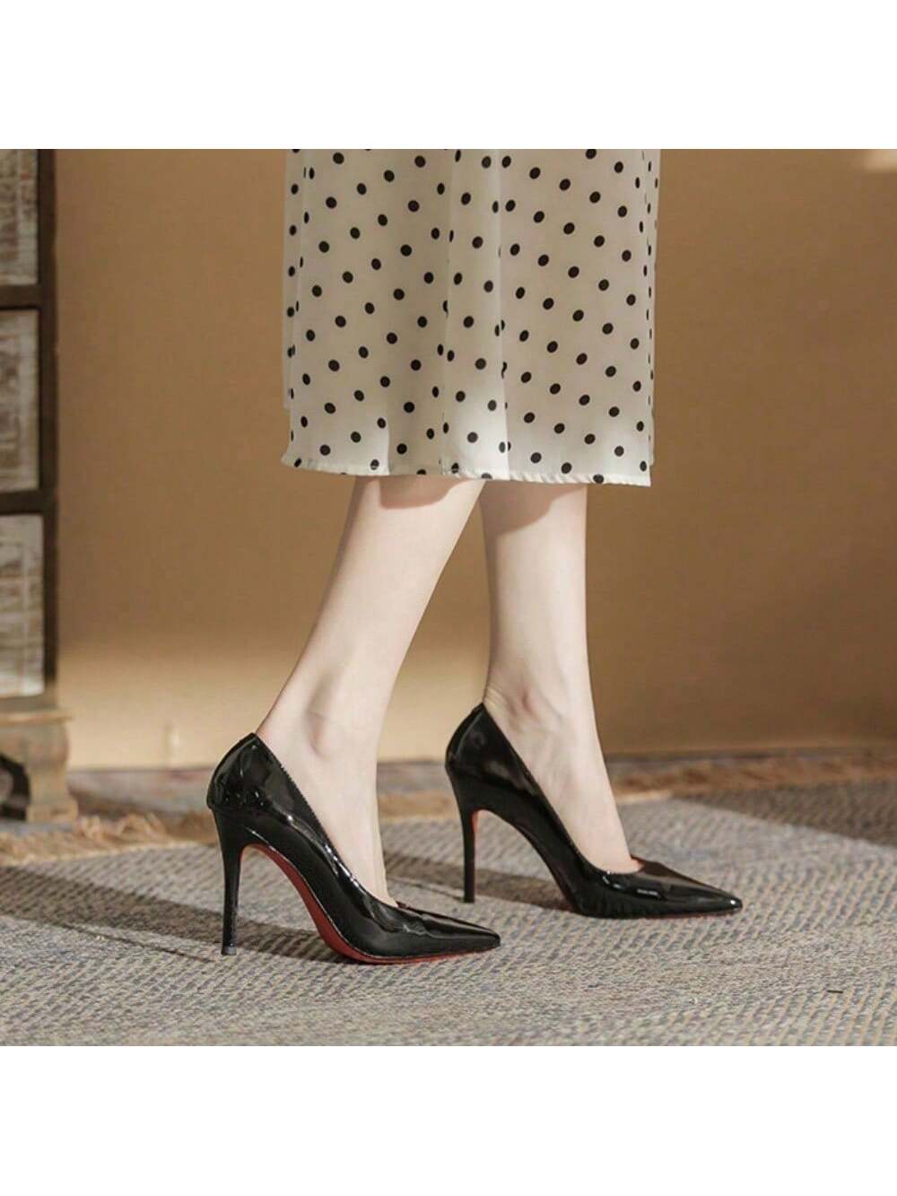 Ladies New Style Red Bottom Black High Heels Female Stilettos Sexy Nightclub Patent Leather Desire Style Banquet Dinner Ladies High Heels Single Shoes Black-7cm