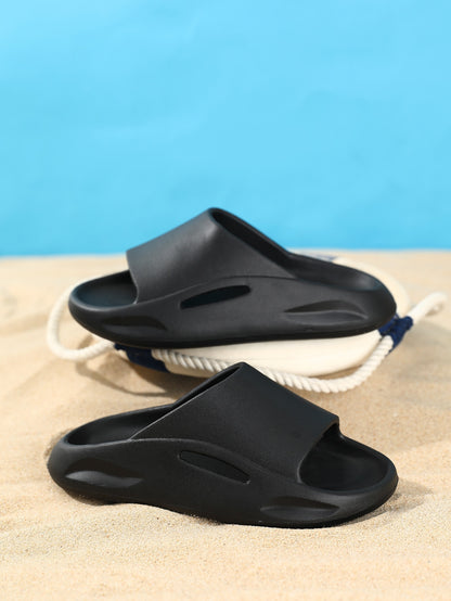 Kids' Classic Indoor & Outdoor Slippers, Anti-Slip & Durable, Black, Popular For Boys Black