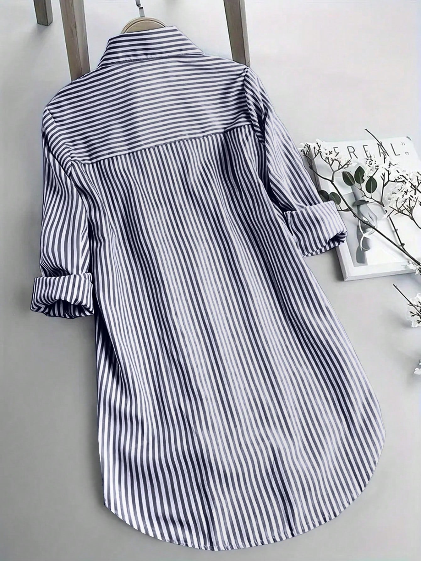 INAWLY Women's Oversized Striped Casual Shirt, Short Front Long Back Design,Long Sleeve Tops Navy Blue
