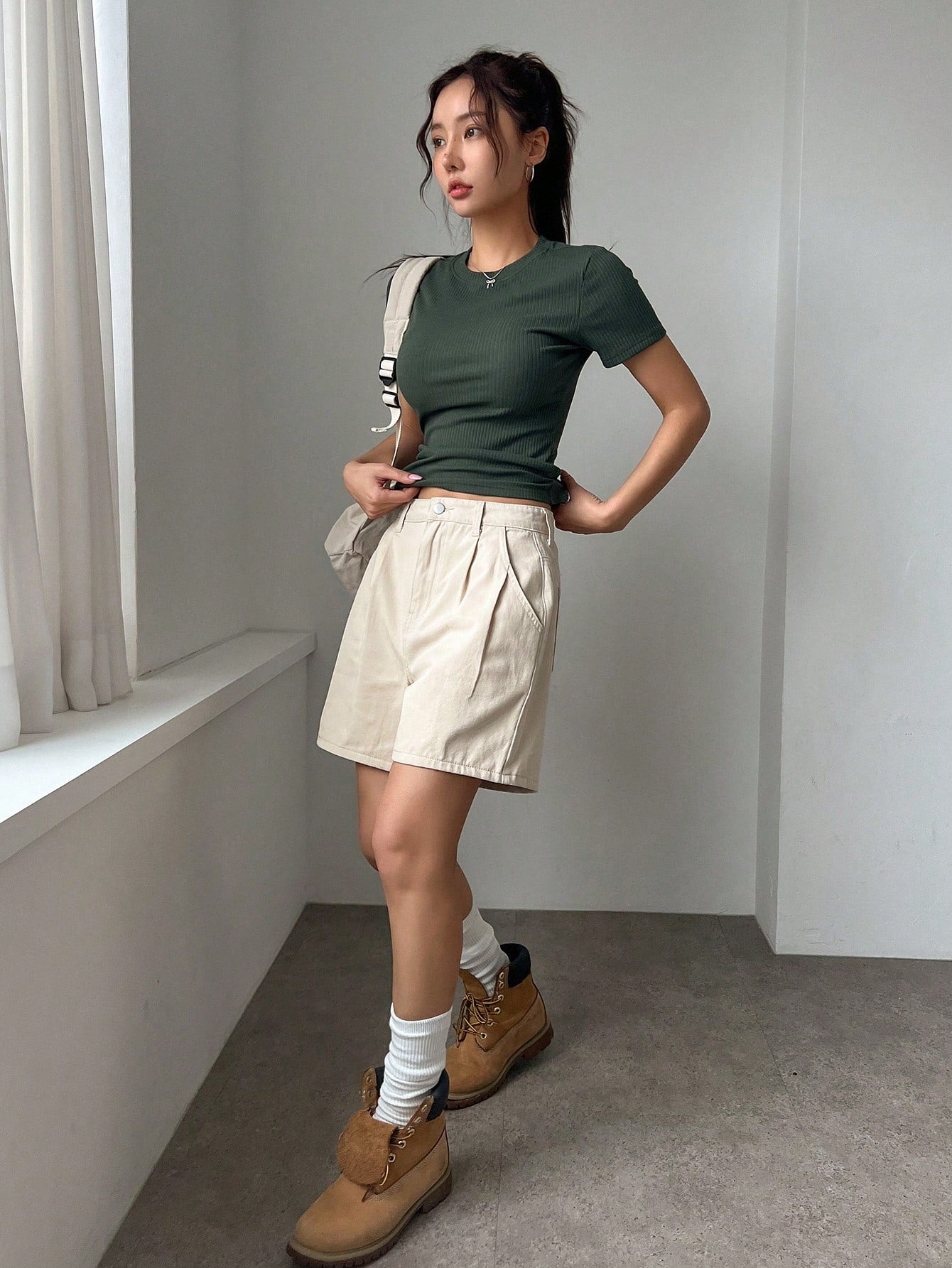 DAZY Women Fashionable Slim Fit Solid Color Short Sleeve T-Shirt Dark Green
