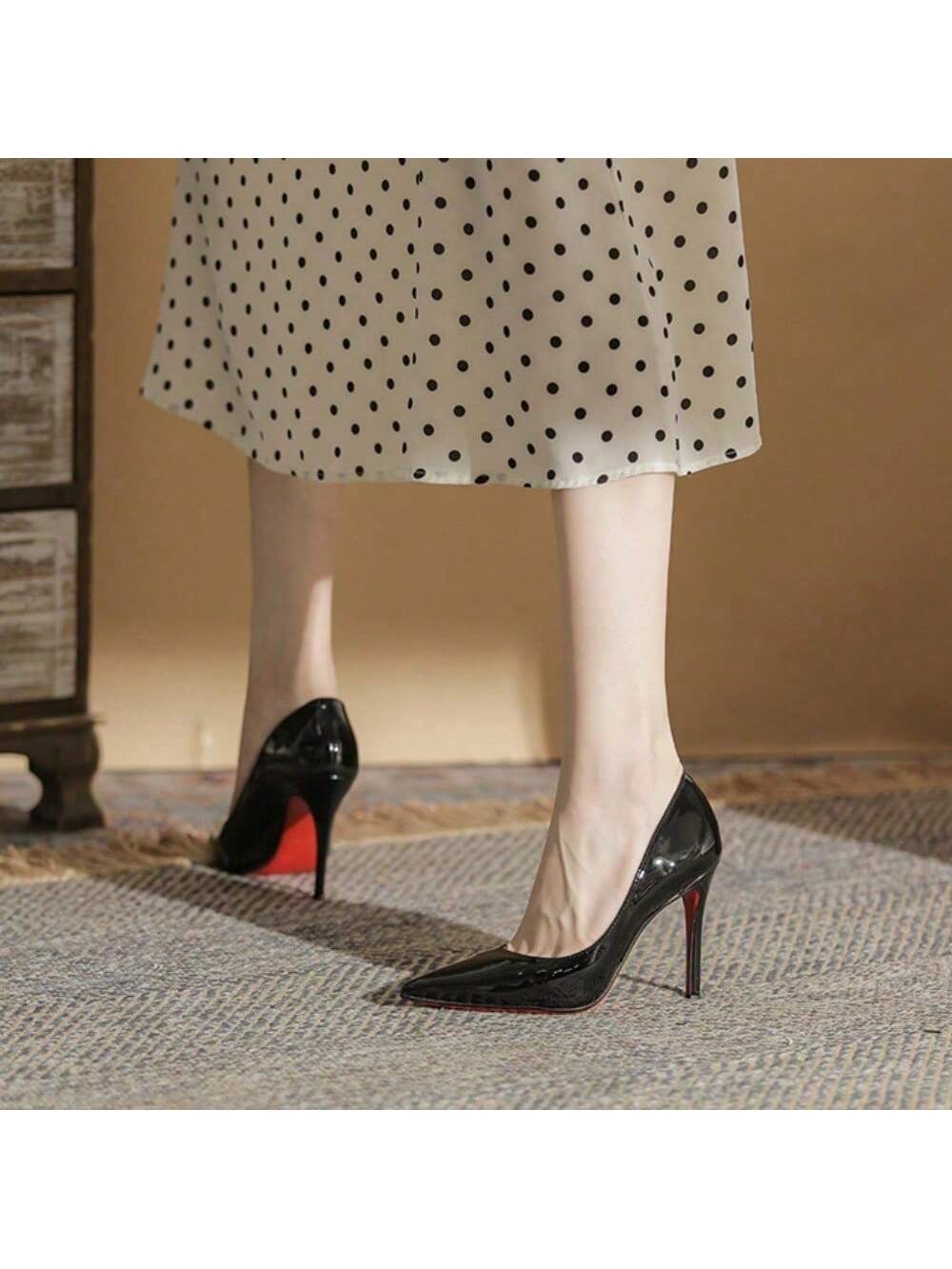 Ladies New Style Red Bottom Black High Heels Female Stilettos Sexy Nightclub Patent Leather Desire Style Banquet Dinner Ladies High Heels Single Shoes Black-7cm