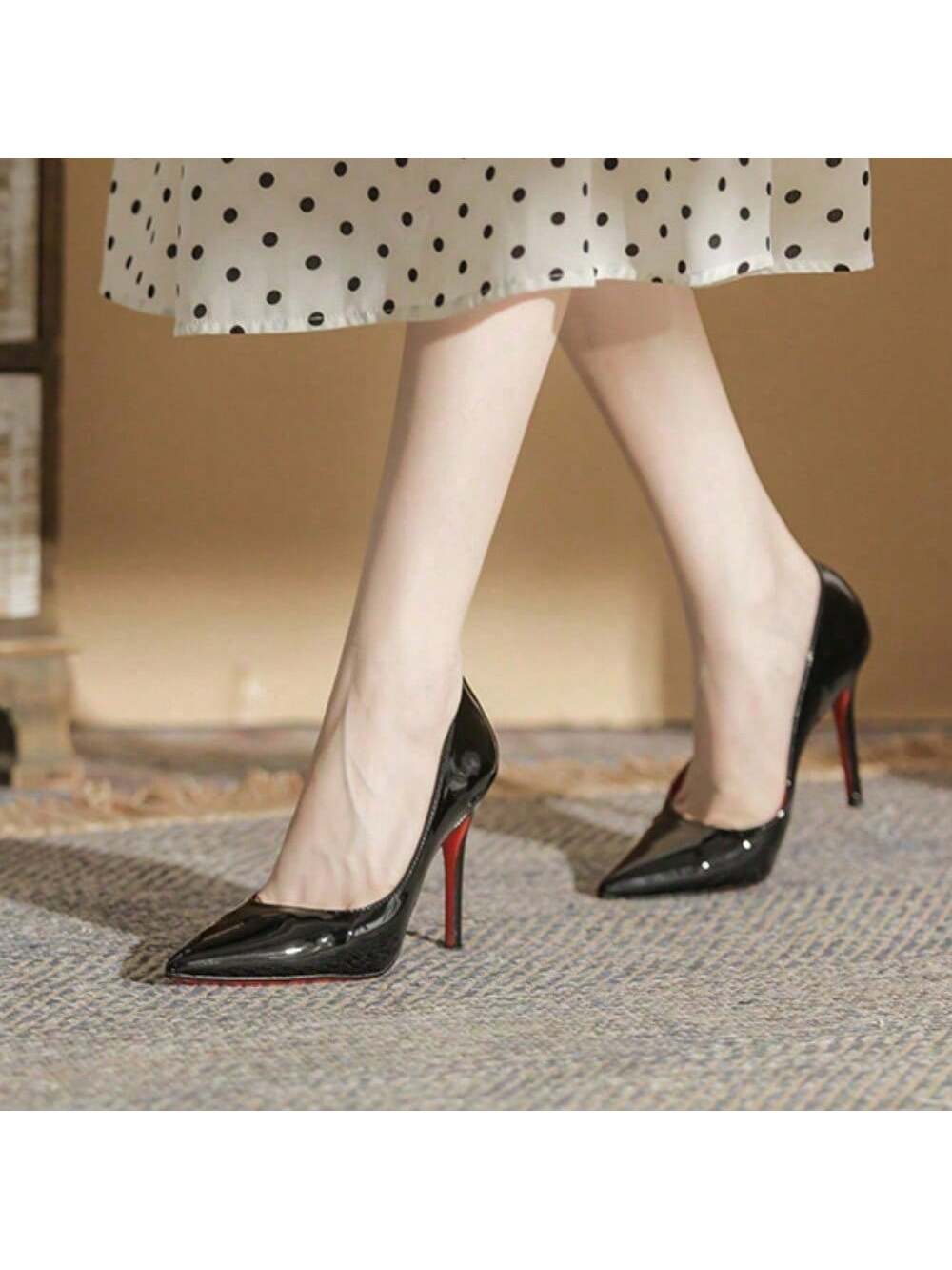 Ladies New Style Red Bottom Black High Heels Female Stilettos Sexy Nightclub Patent Leather Desire Style Banquet Dinner Ladies High Heels Single Shoes Black-7cm